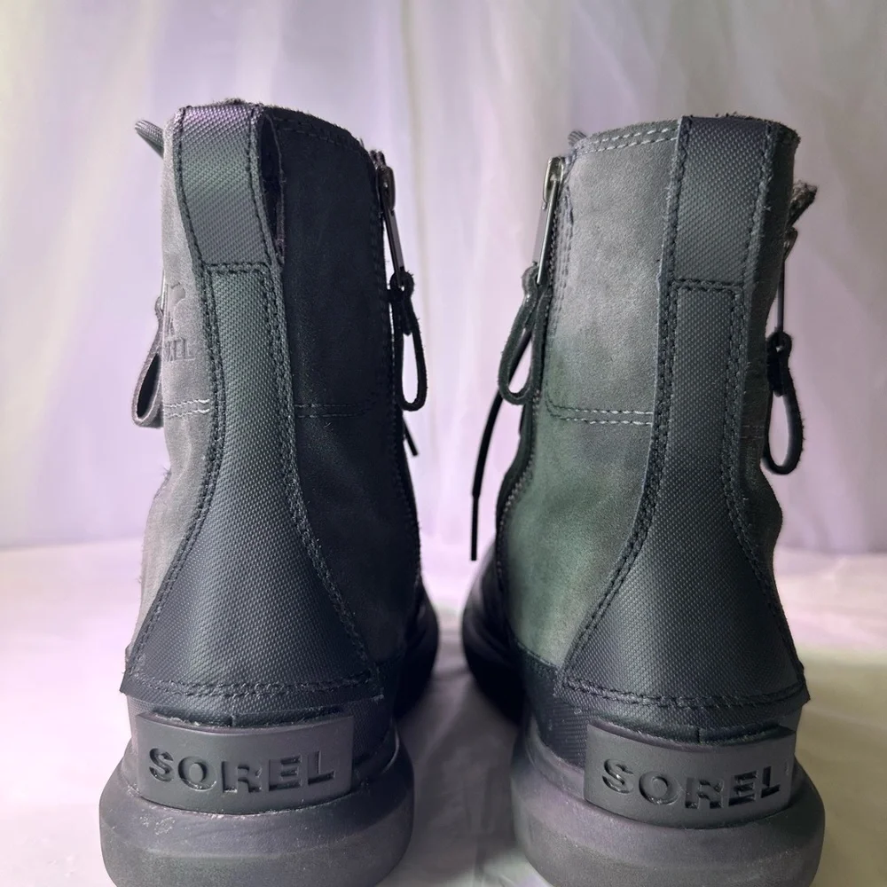 Sorel Dark Gray Suede Lace-Up Boots